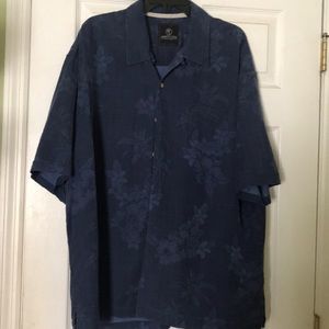 Men’s casual shirt